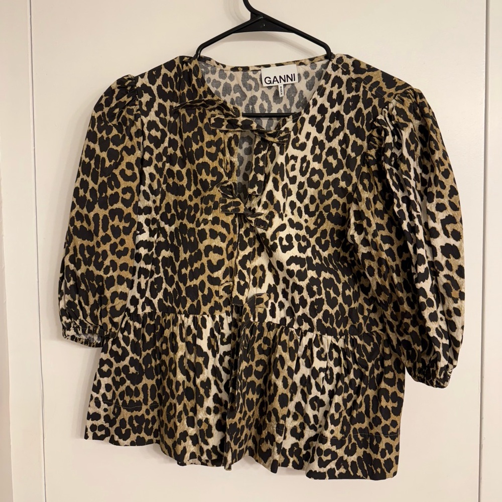 GANNI - Leopard Cotton Poplin Peplum Tie Blouse - 38 (XS/S)
